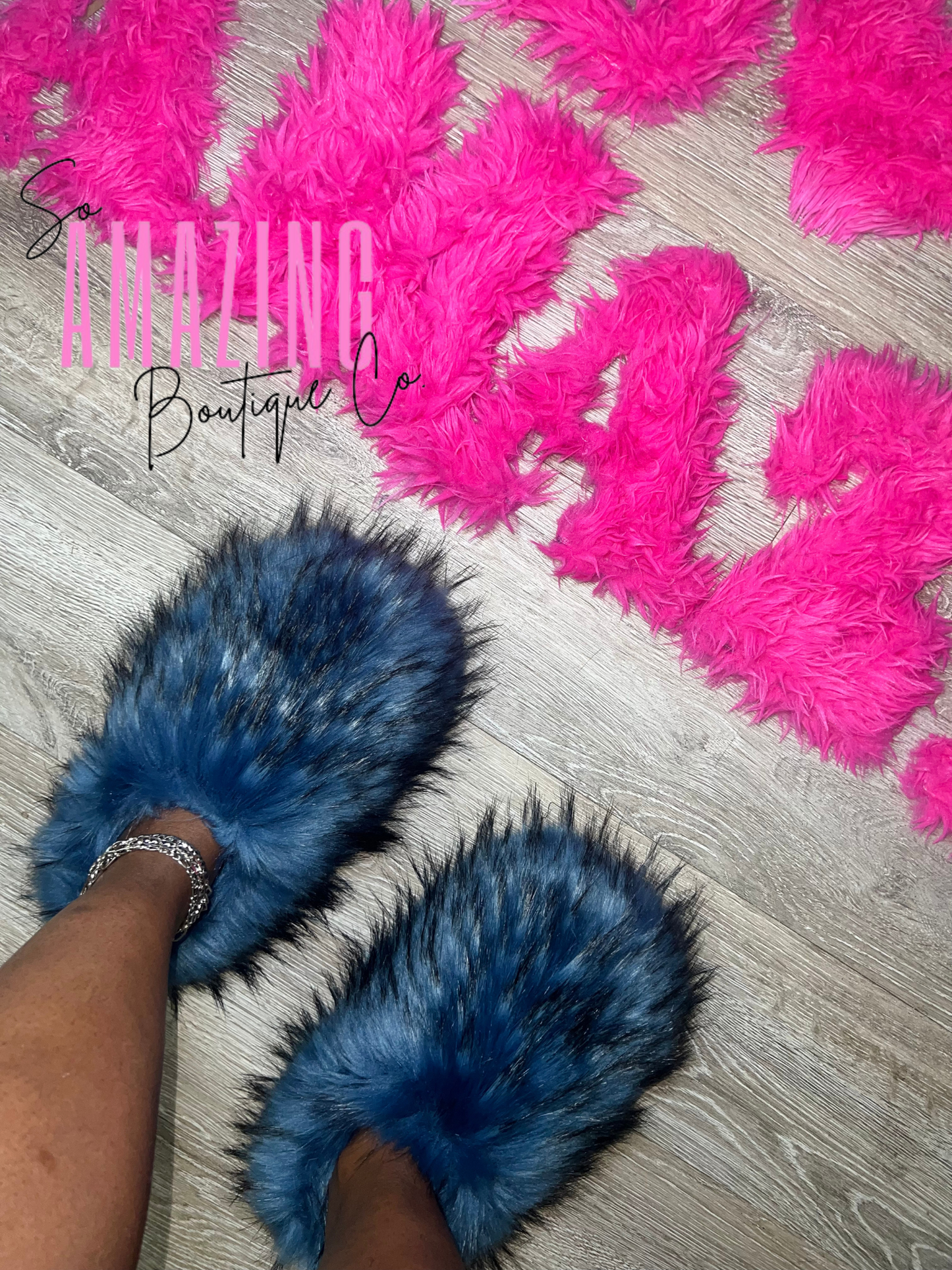 So Amazing Fur Slippers