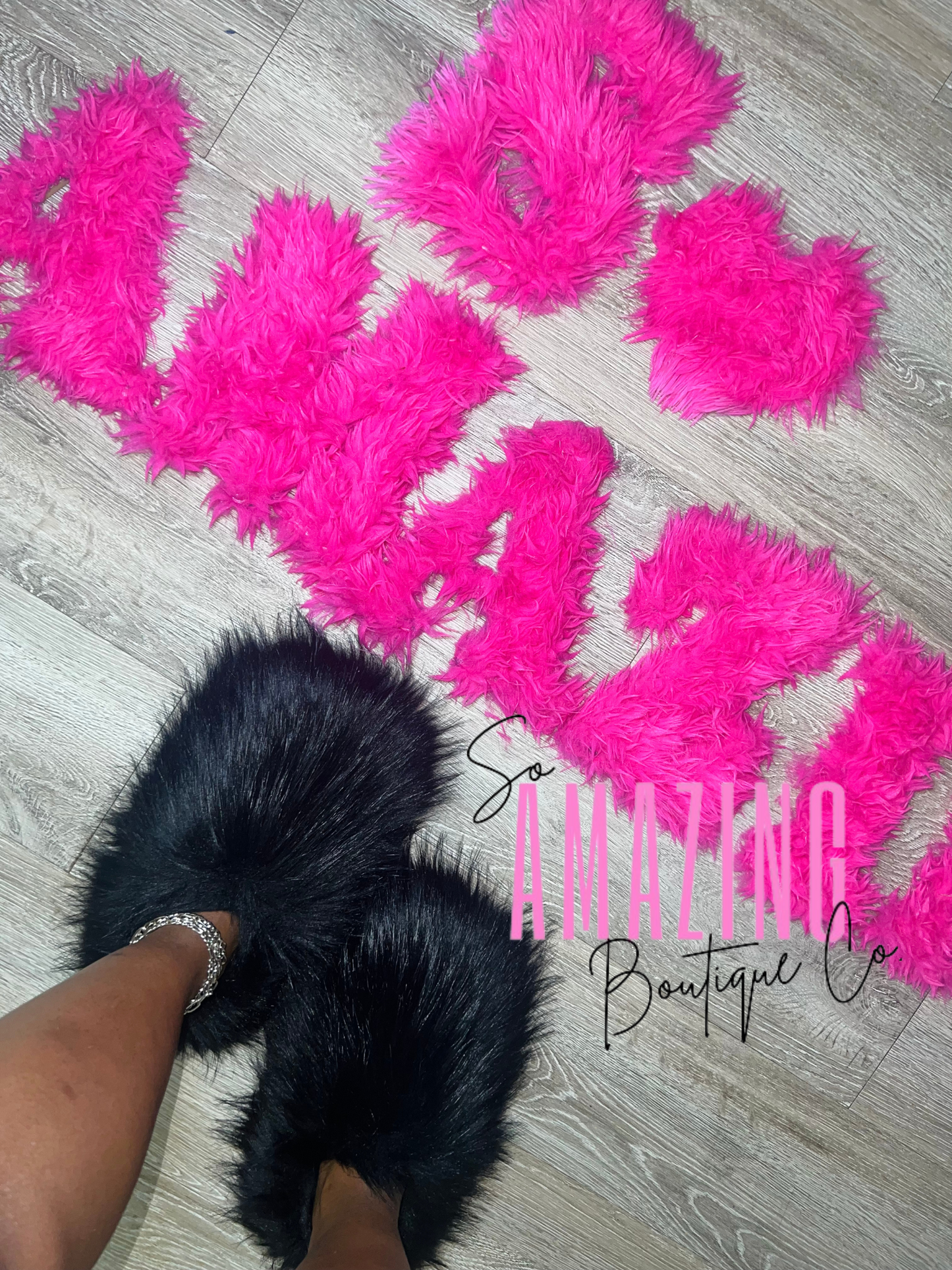 So Amazing Fur Slippers