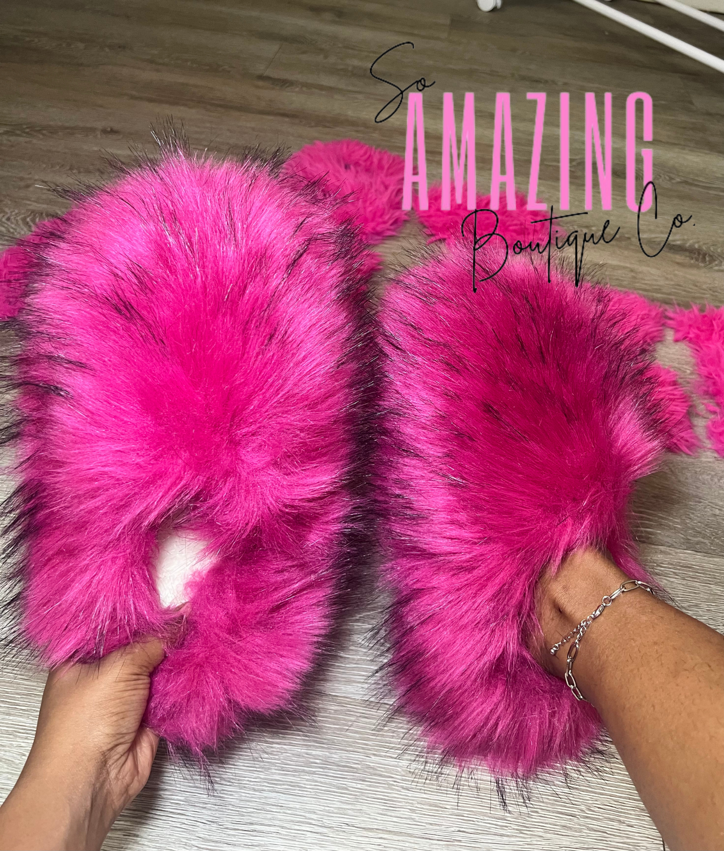 So Amazing Fur Slippers